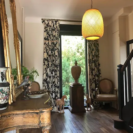 Demeure De Charme Vue Riviere Piscine Parking Bed & Breakfast